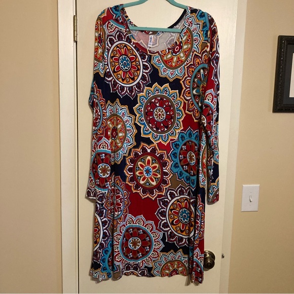 HiMone long sleeve dress medallion print multicolor - Picture 1 of 4